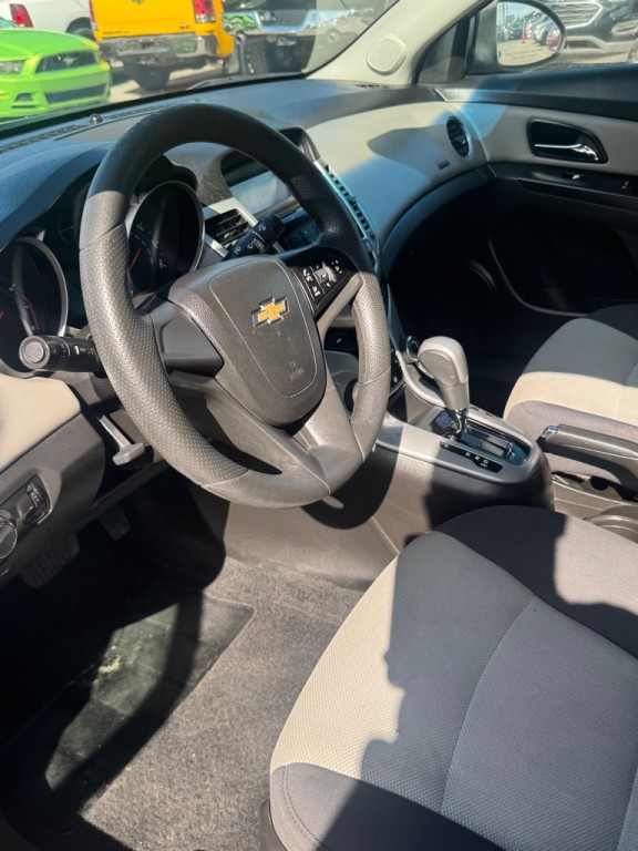 2016 Chevrolet Cruze Image 13