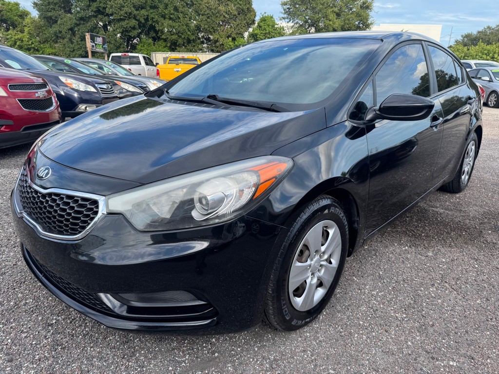2016 Kia Forte Image 1