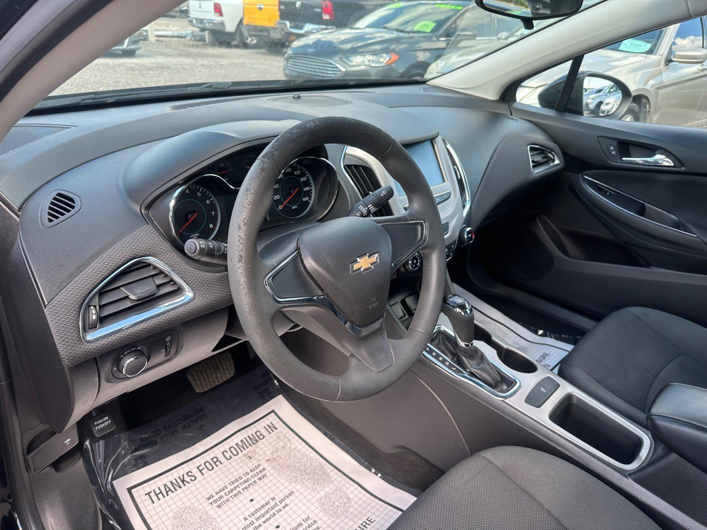 2017 Chevrolet Cruze Image 7