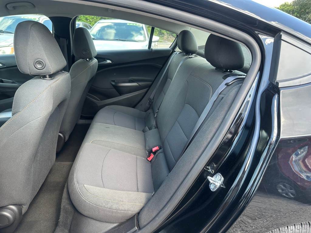 2017 Chevrolet Cruze Image 15