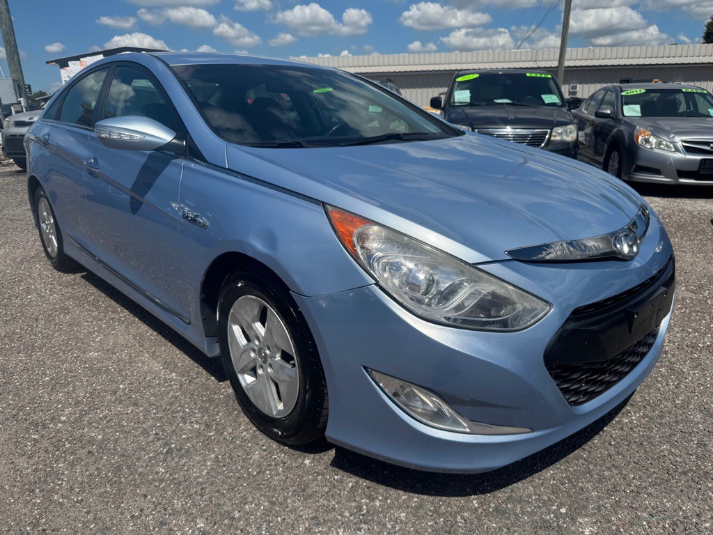 2012 Hyundai Sonata Image 2