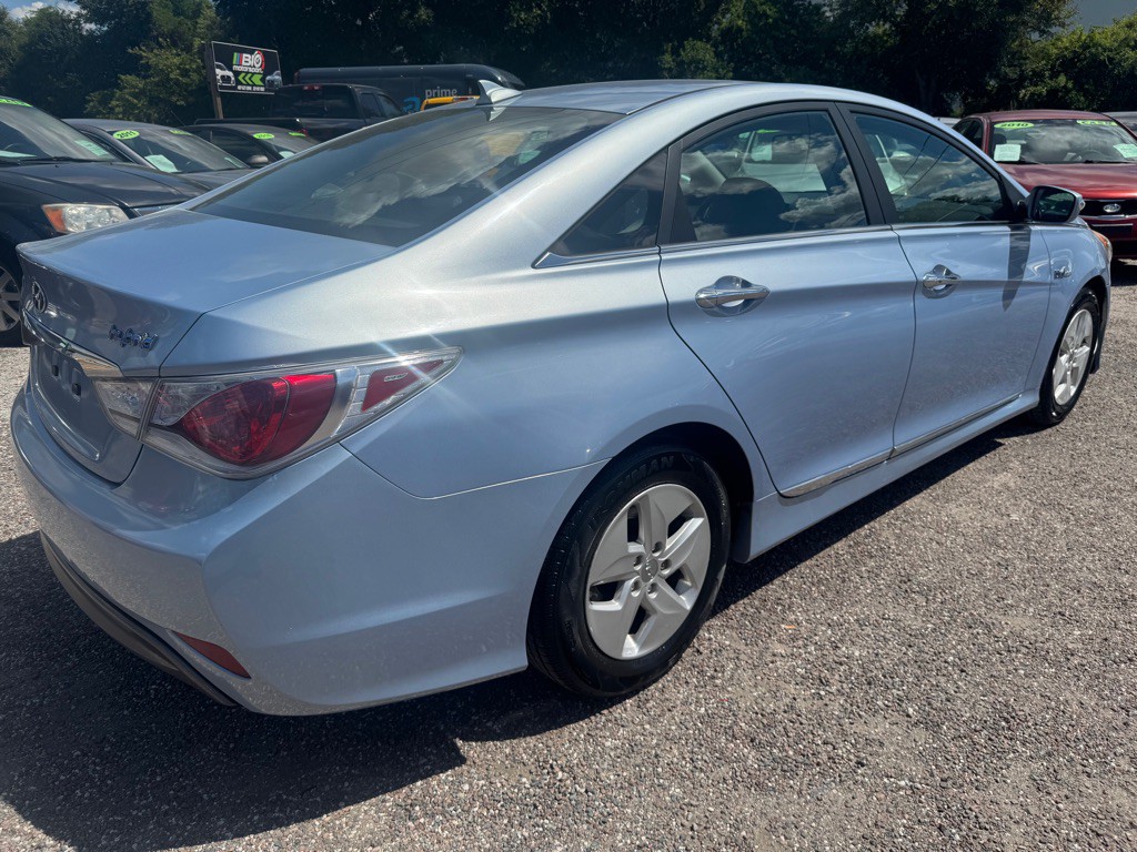 2012 Hyundai Sonata Image 4