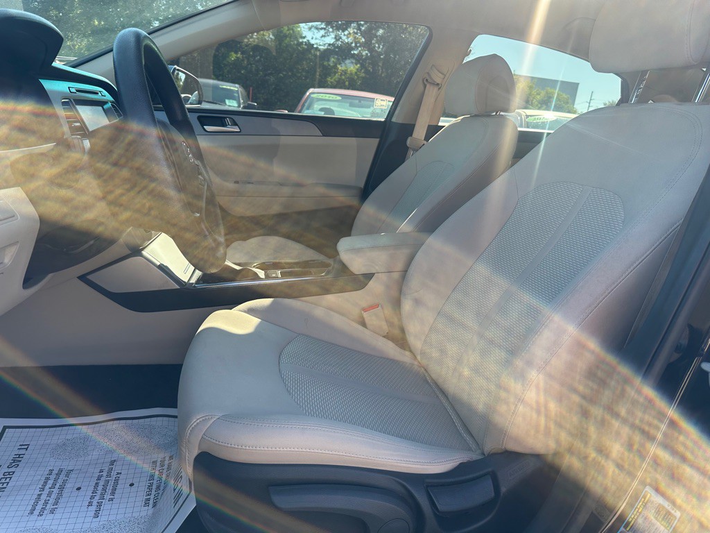 2017 Hyundai Sonata Image 10