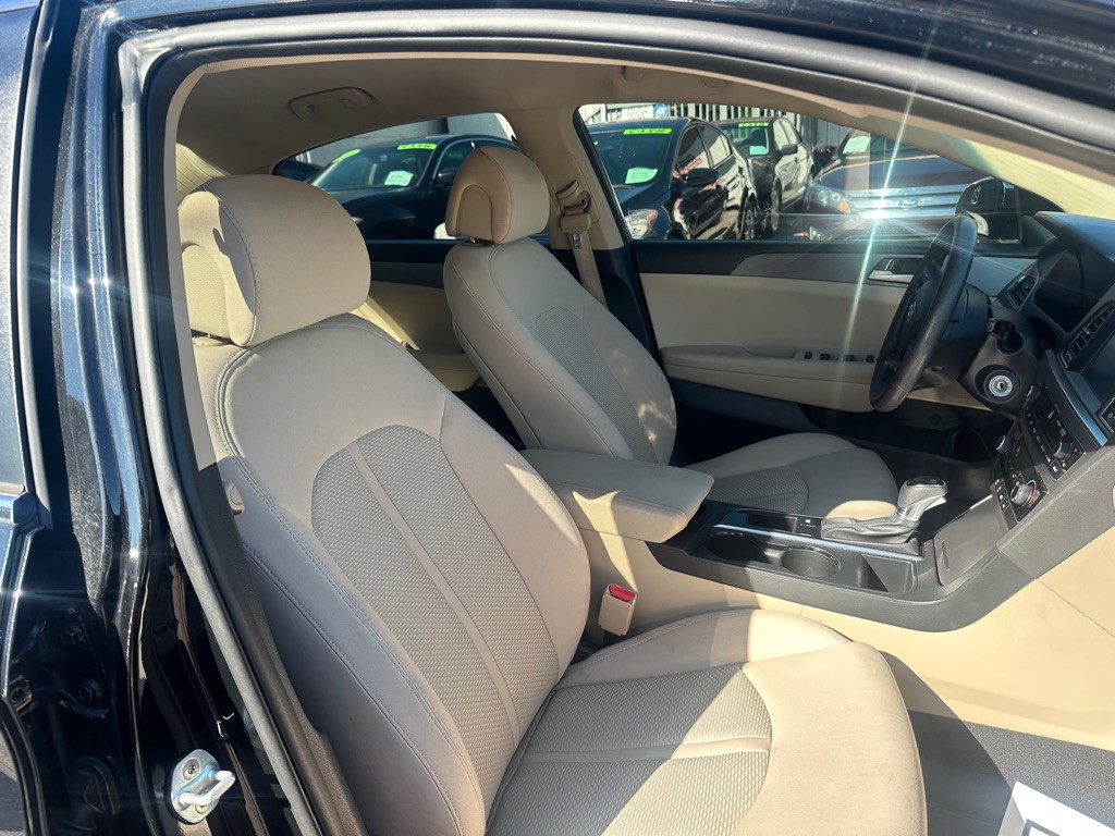 2017 Hyundai Sonata Image 13