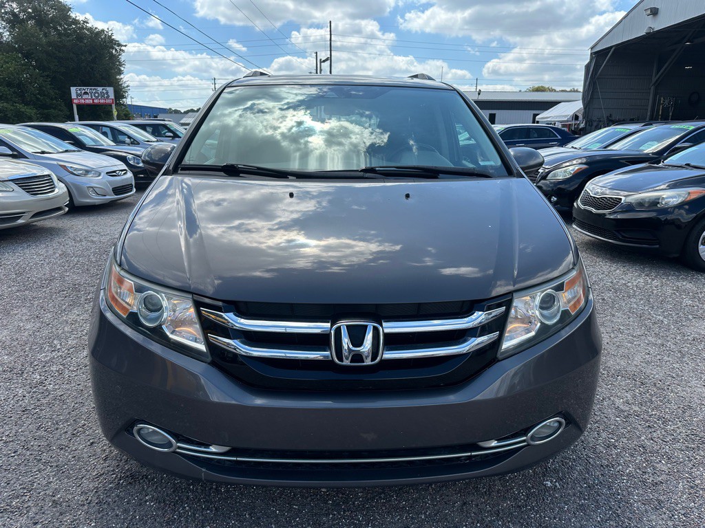2015 Honda Odyssey Image 2