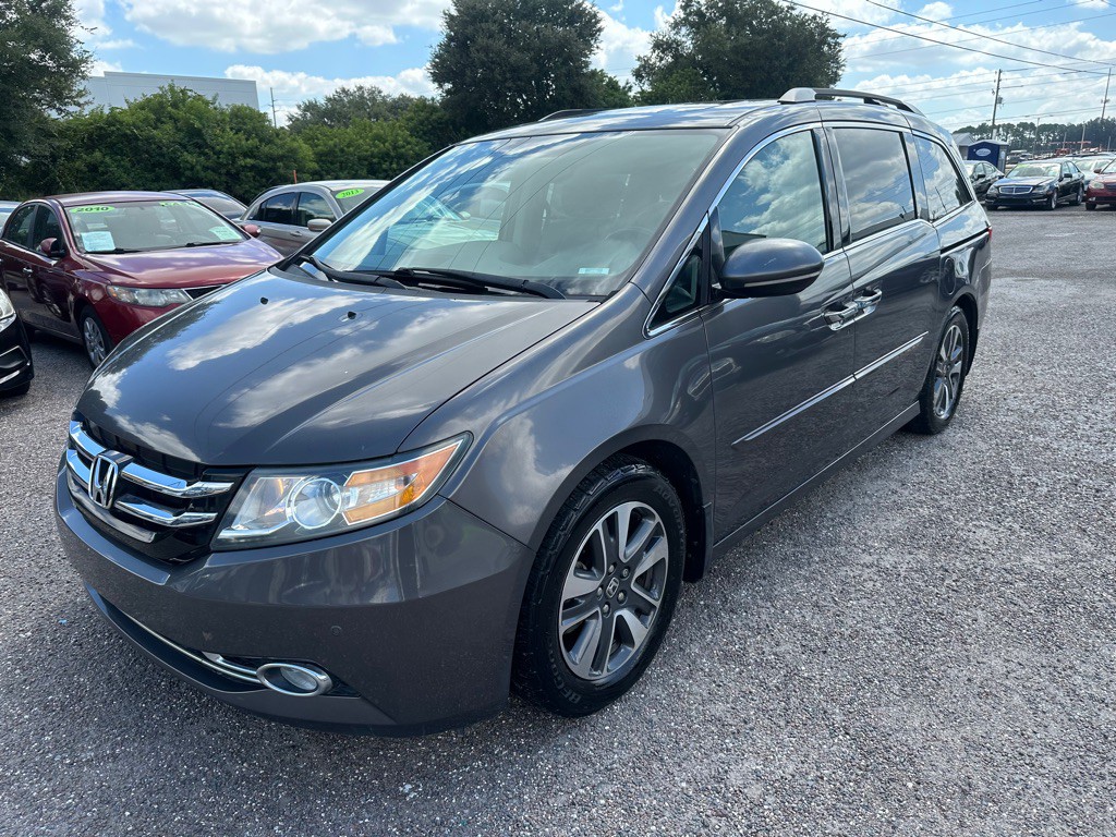 2015 Honda Odyssey Image 3