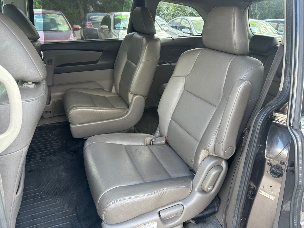 2015 Honda Odyssey Image 15