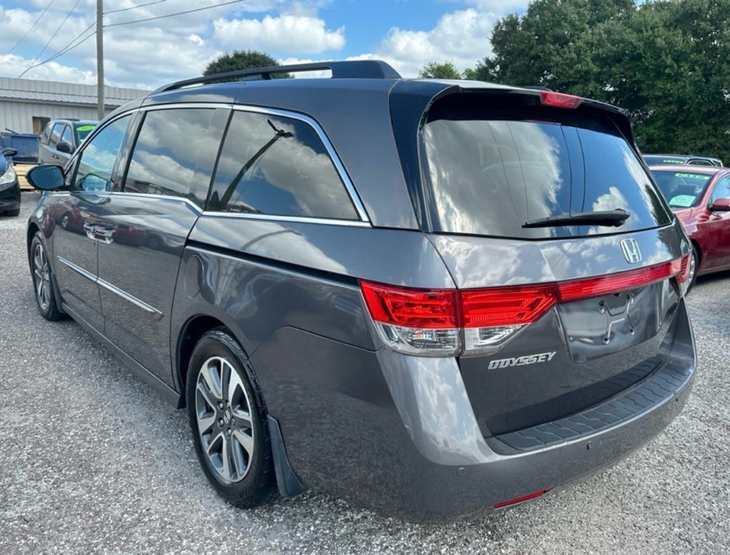 2015 Honda Odyssey Image 24