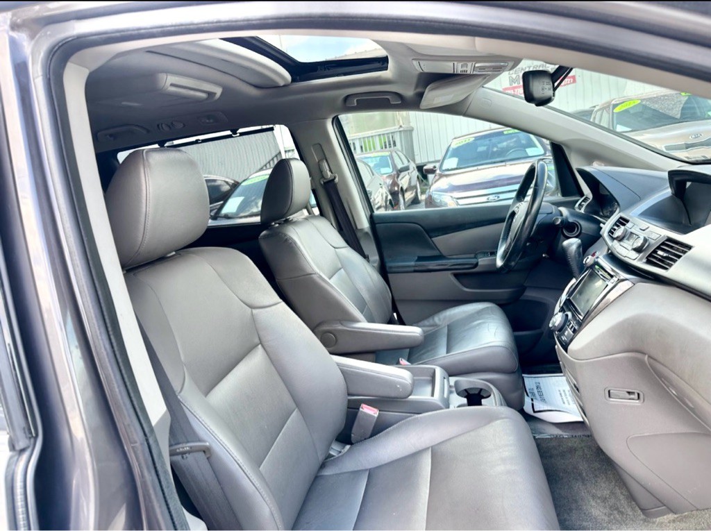 2015 Honda Odyssey Image 33