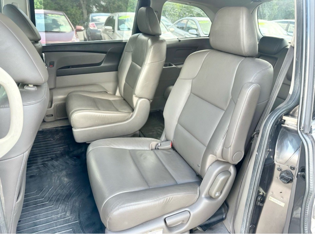 2015 Honda Odyssey Image 34