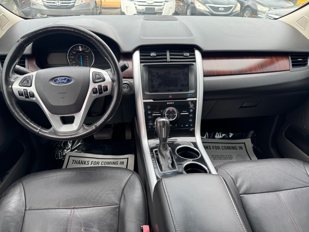 2011 Ford Edge Image 11
