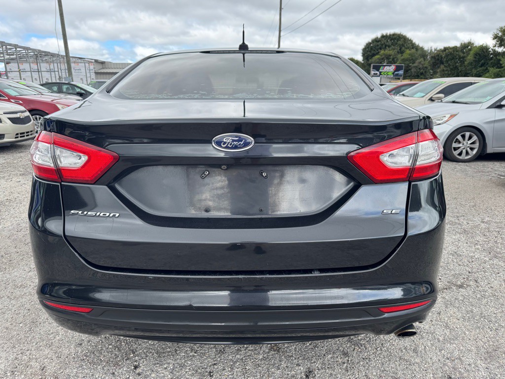 2015 Ford Fusion Image 4