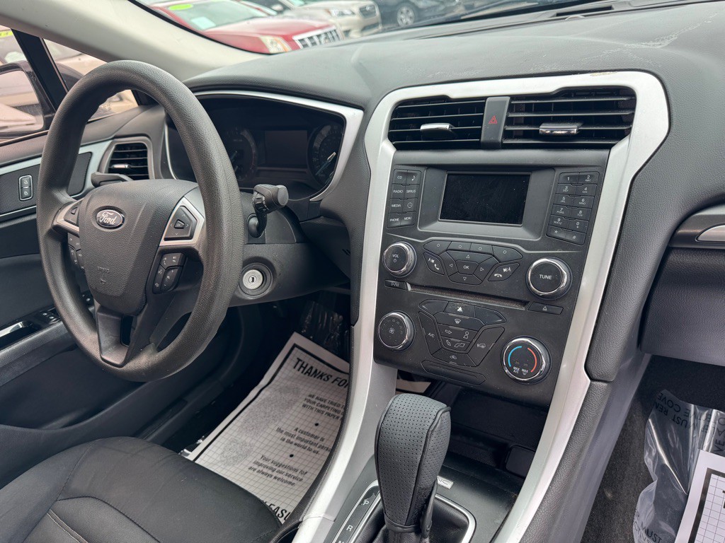 2015 Ford Fusion Image 13