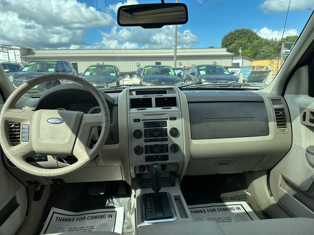 2008 Ford Escape Image 8