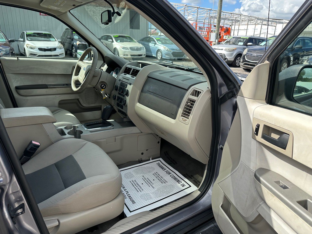 2008 Ford Escape Image 12