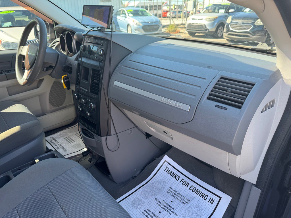 2008 Dodge Grand Caravan Image 10