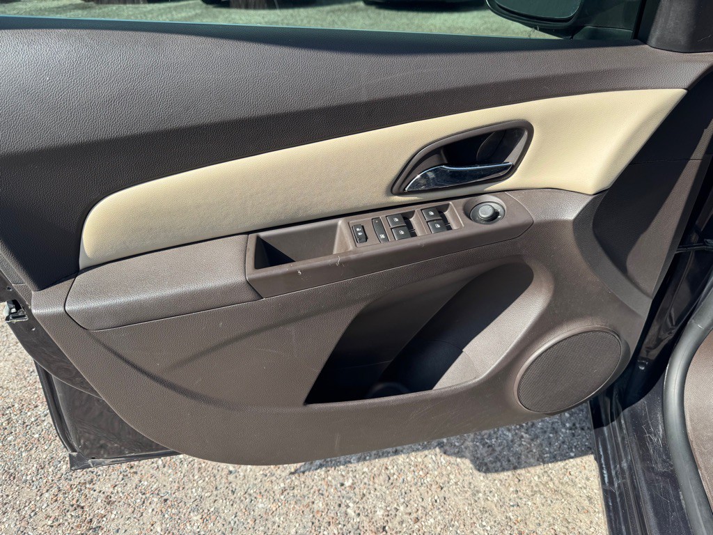 2016 Chevrolet Cruze Image 11