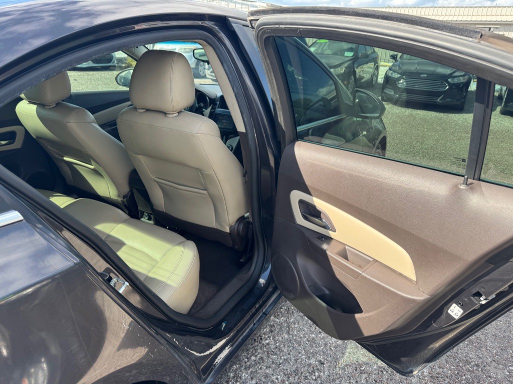 2016 Chevrolet Cruze Image 14