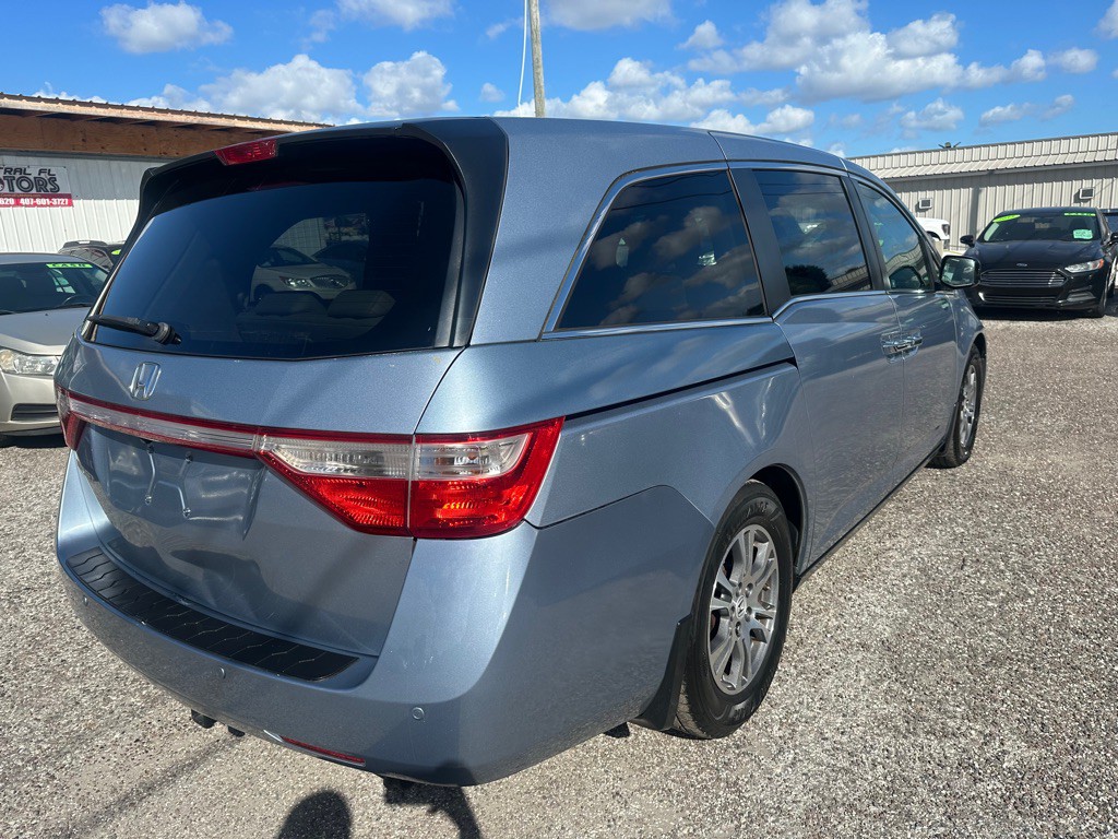 2011 Honda Odyssey Image 6