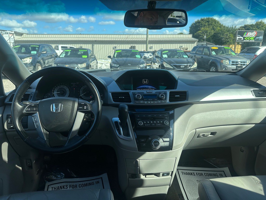 2011 Honda Odyssey Image 9