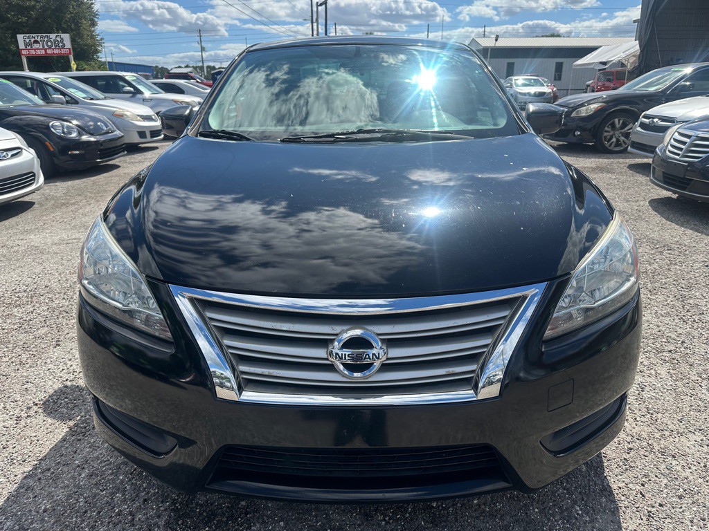 2013 Nissan Sentra Image 2
