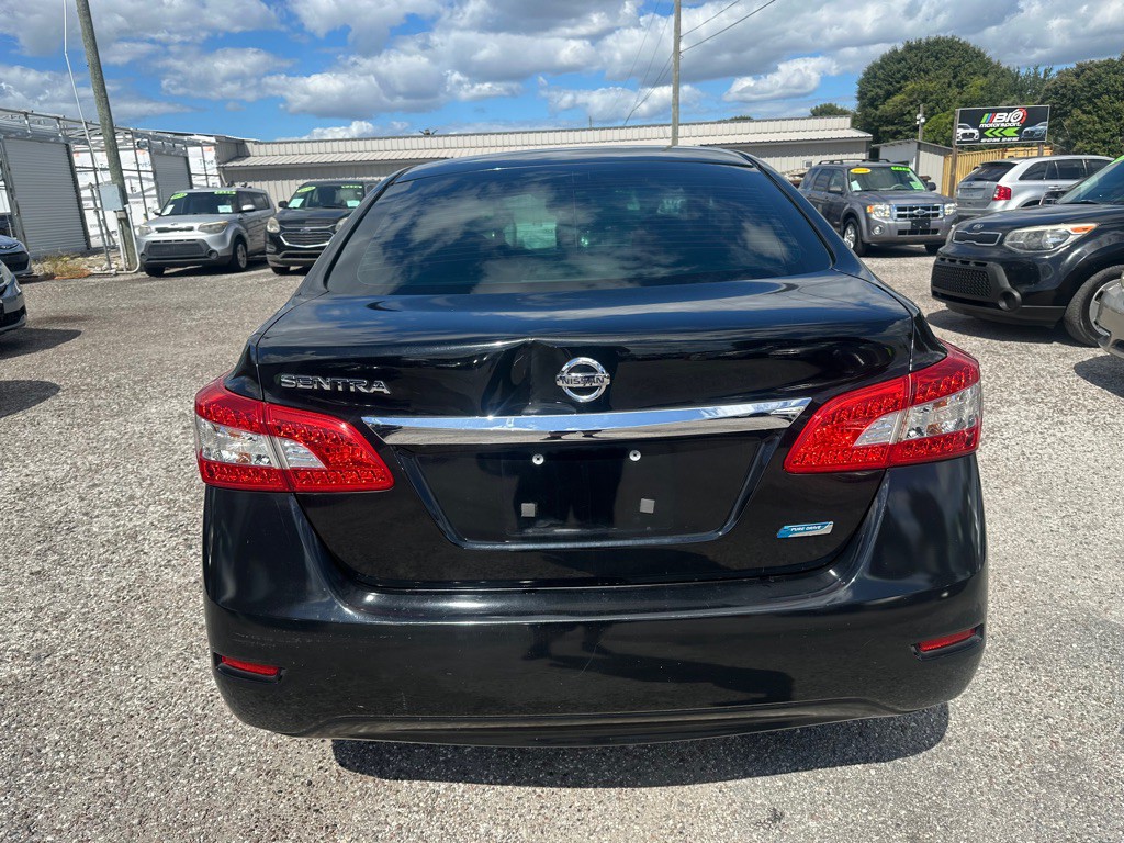 2013 Nissan Sentra Image 5