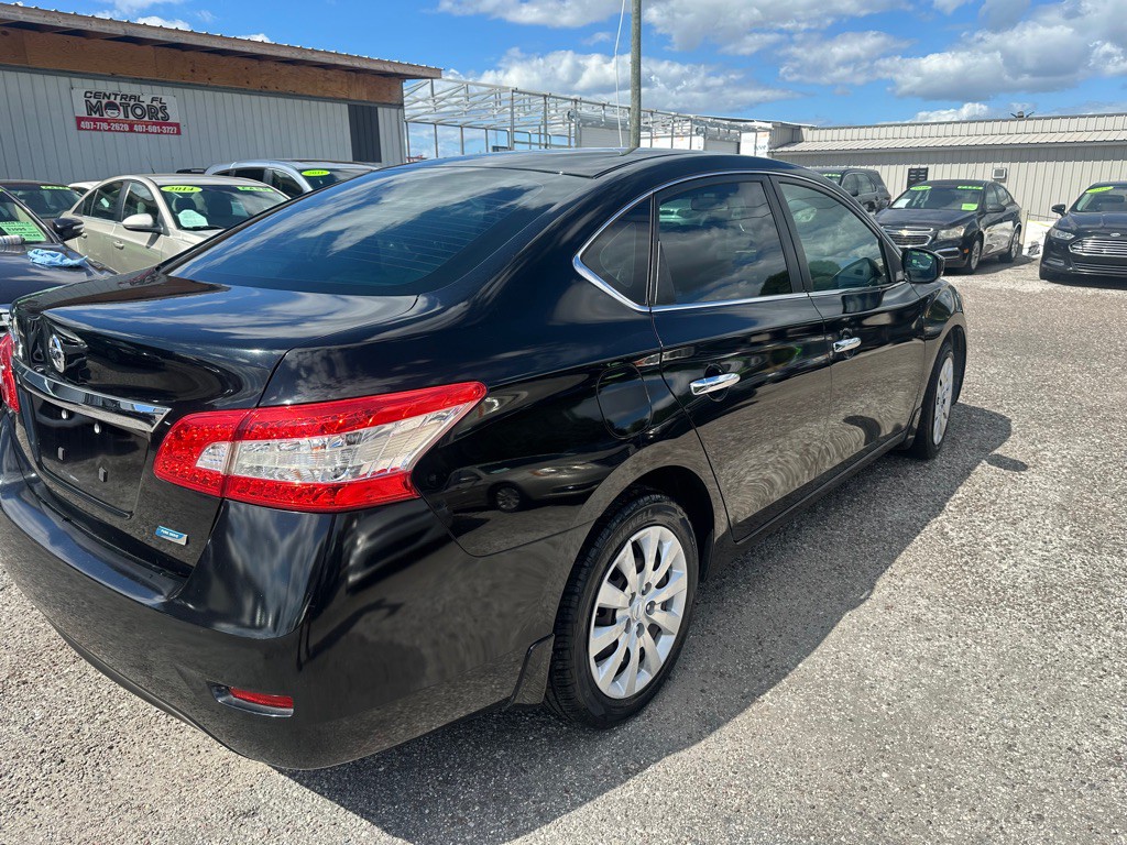 2013 Nissan Sentra Image 6