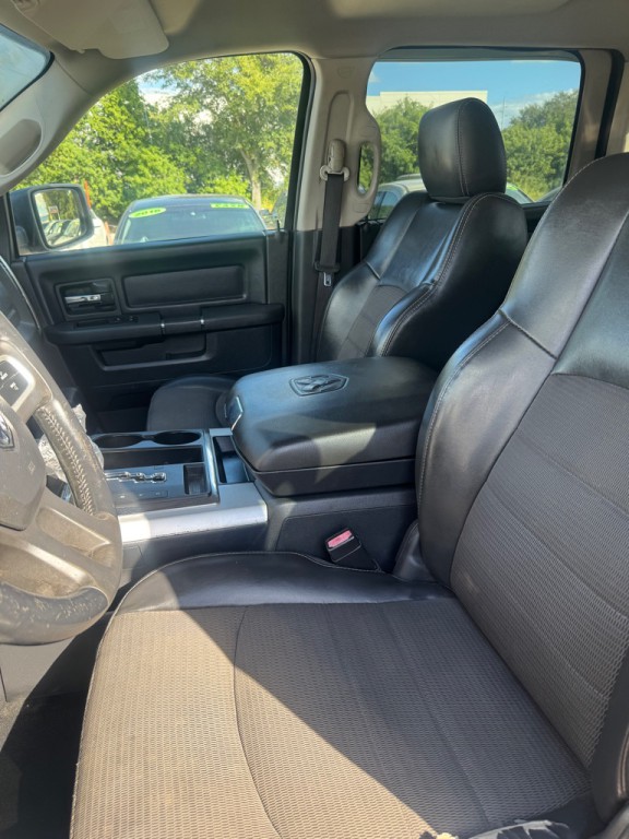 2011 Dodge Ram 1500 Image 7
