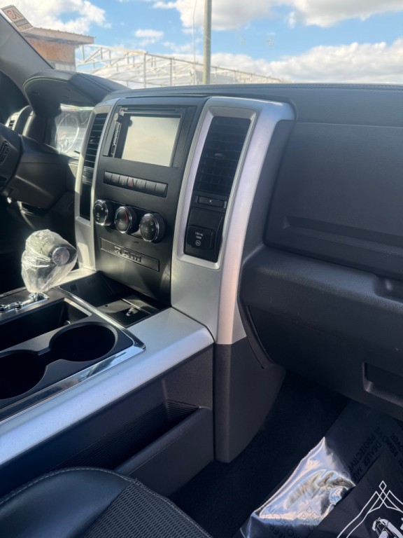 2011 Dodge Ram 1500 Image 11