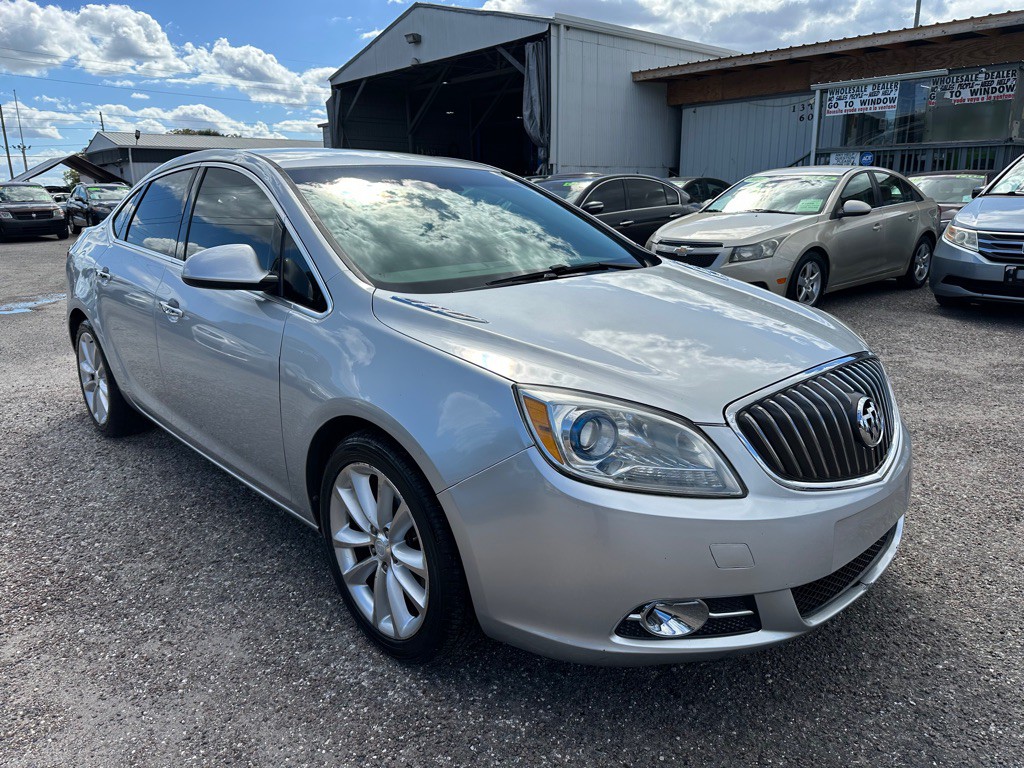 2012 Buick Verano Image 1