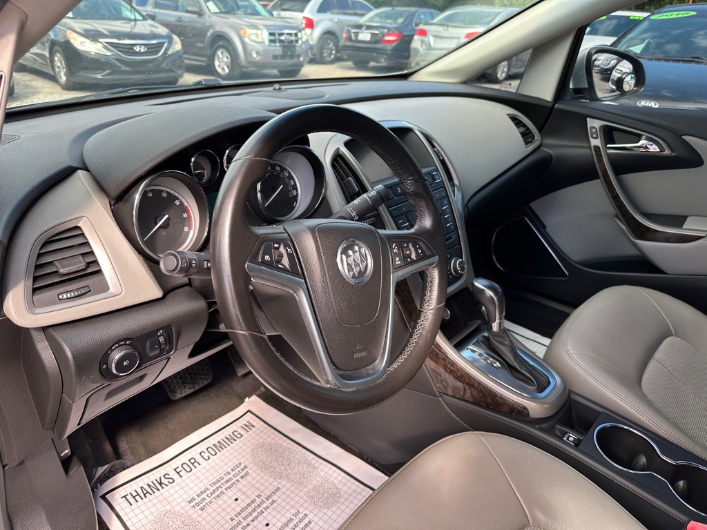 2012 Buick Verano Image 7