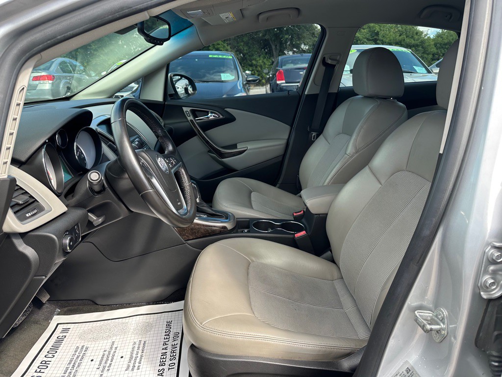2012 Buick Verano Image 10