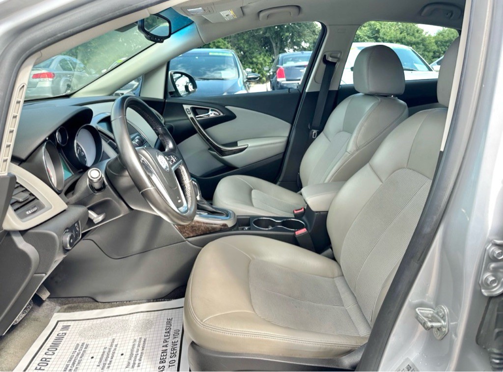 2012 Buick Verano Image 26