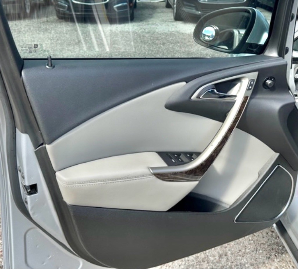 2012 Buick Verano Image 27