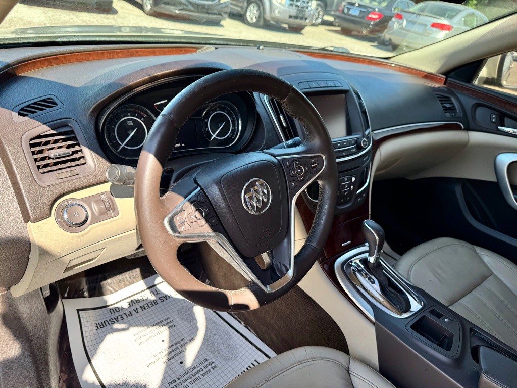 2015 Buick Regal Image 7