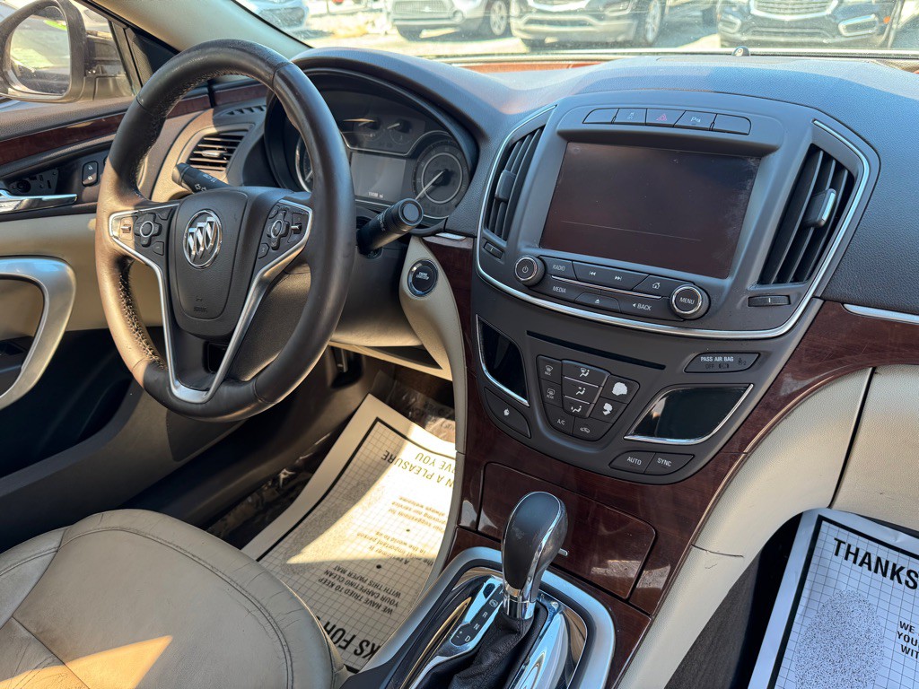 2015 Buick Regal Image 13