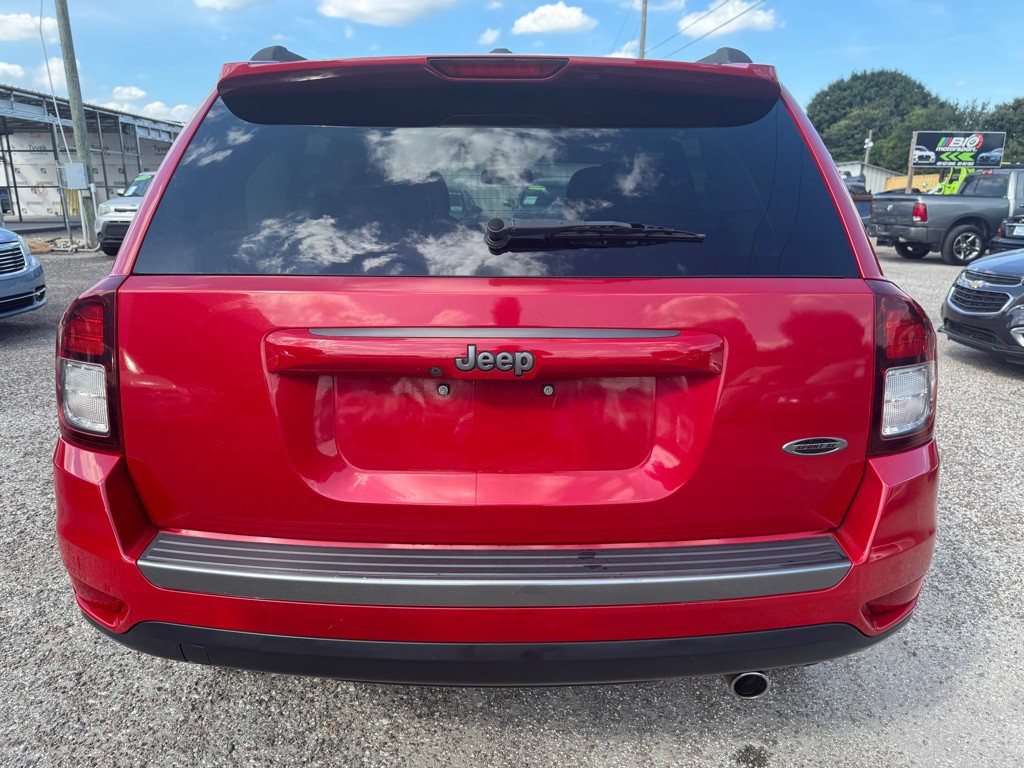 2017 Jeep Compass Image 4