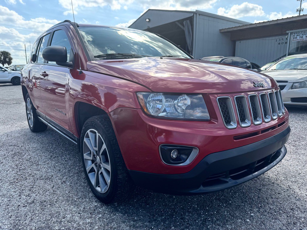 2017 Jeep Compass Image 5