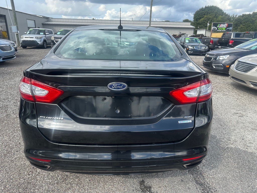 2015 Ford Fusion Image 5