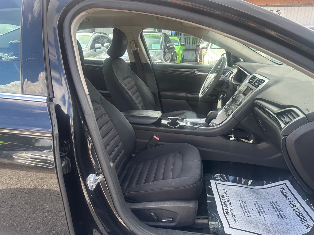 2015 Ford Fusion Image 13