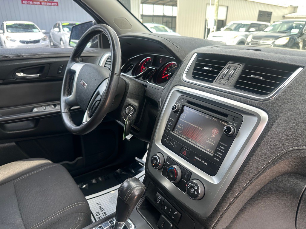 2015 GMC Acadia Image 7