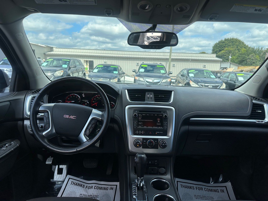 2015 GMC Acadia Image 8