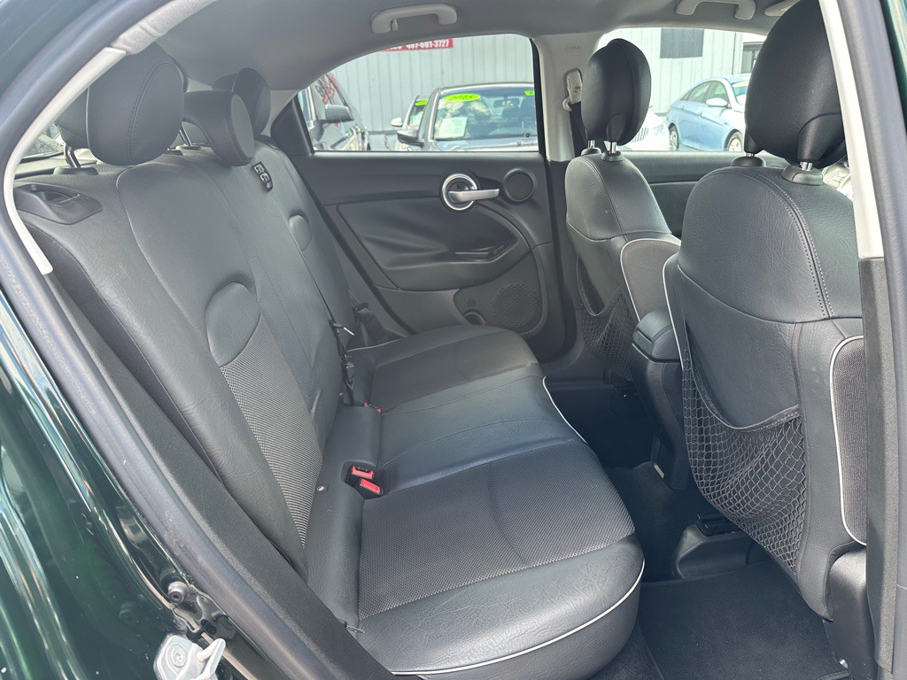 2016 FIAT 500 Image 14