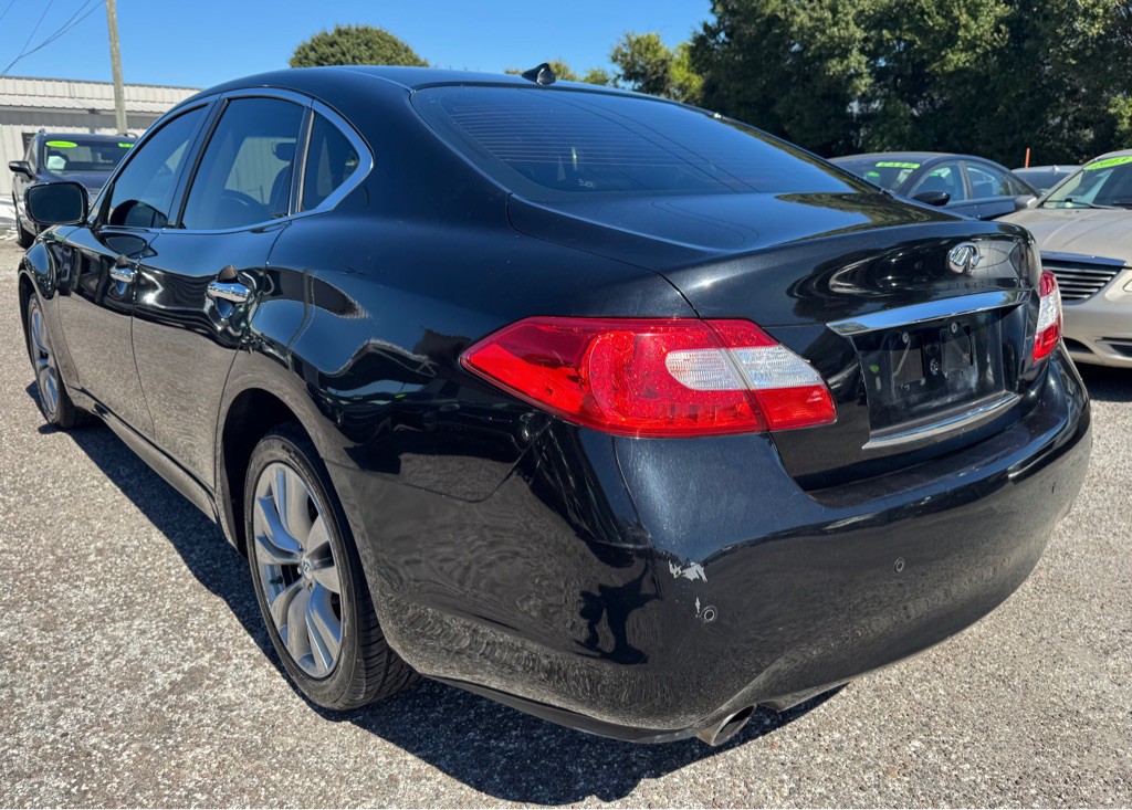 2013 INFINITI M37 Image 6