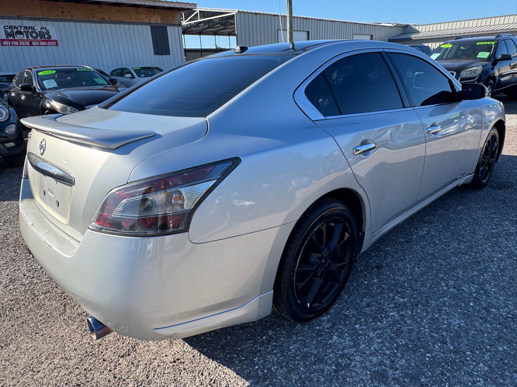 2014 Nissan Maxima Image 5
