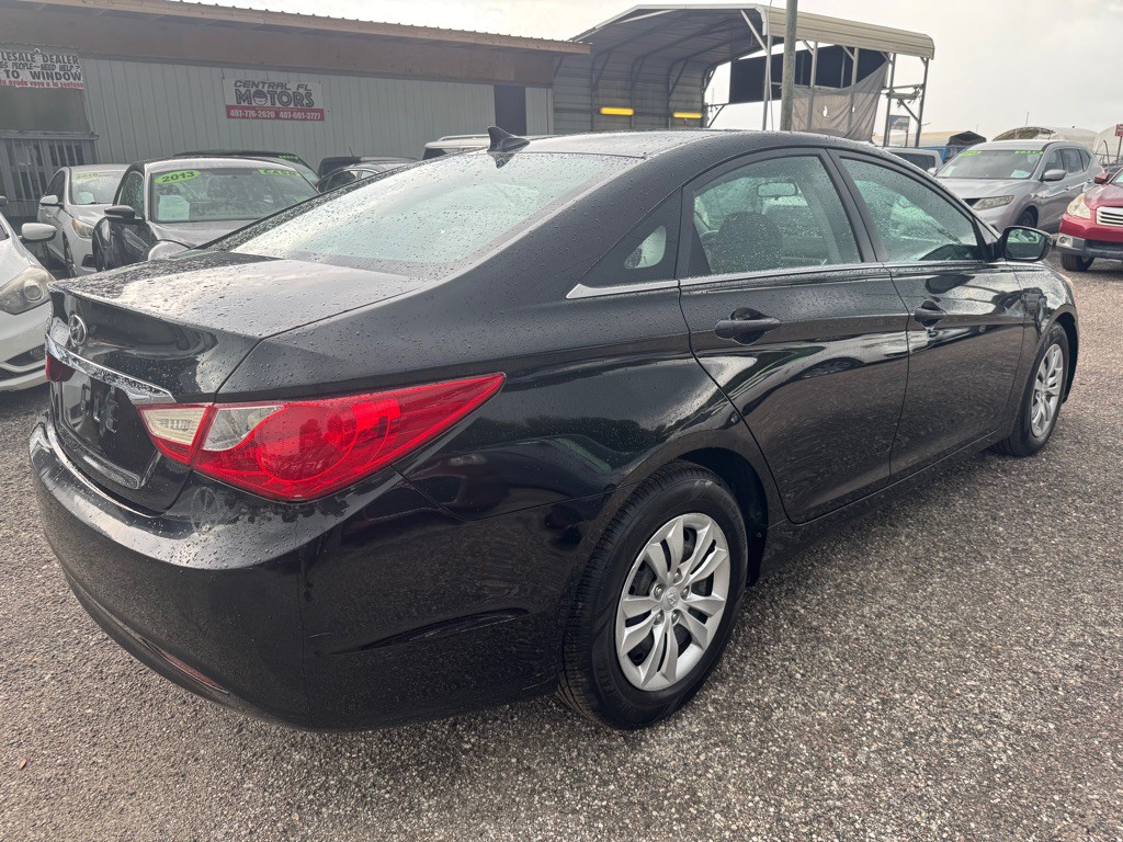 2011 Hyundai Sonata Image 5