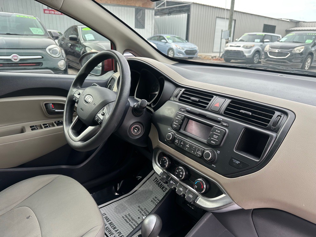 2014 Kia Rio Image 8