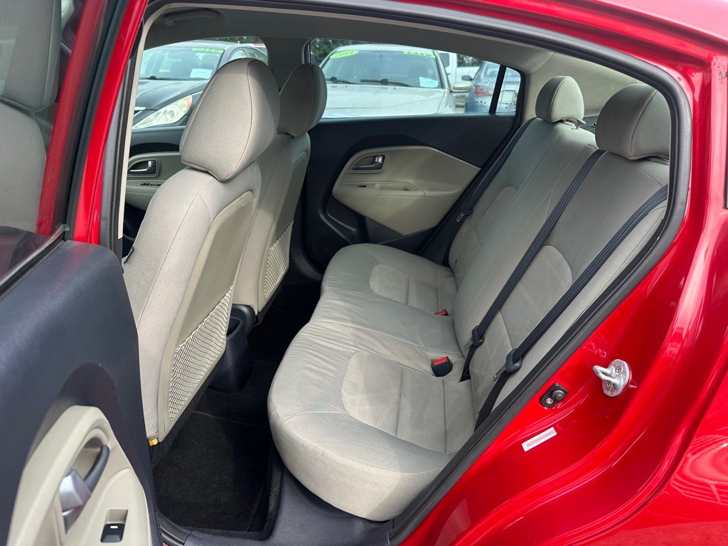 2014 Kia Rio Image 15
