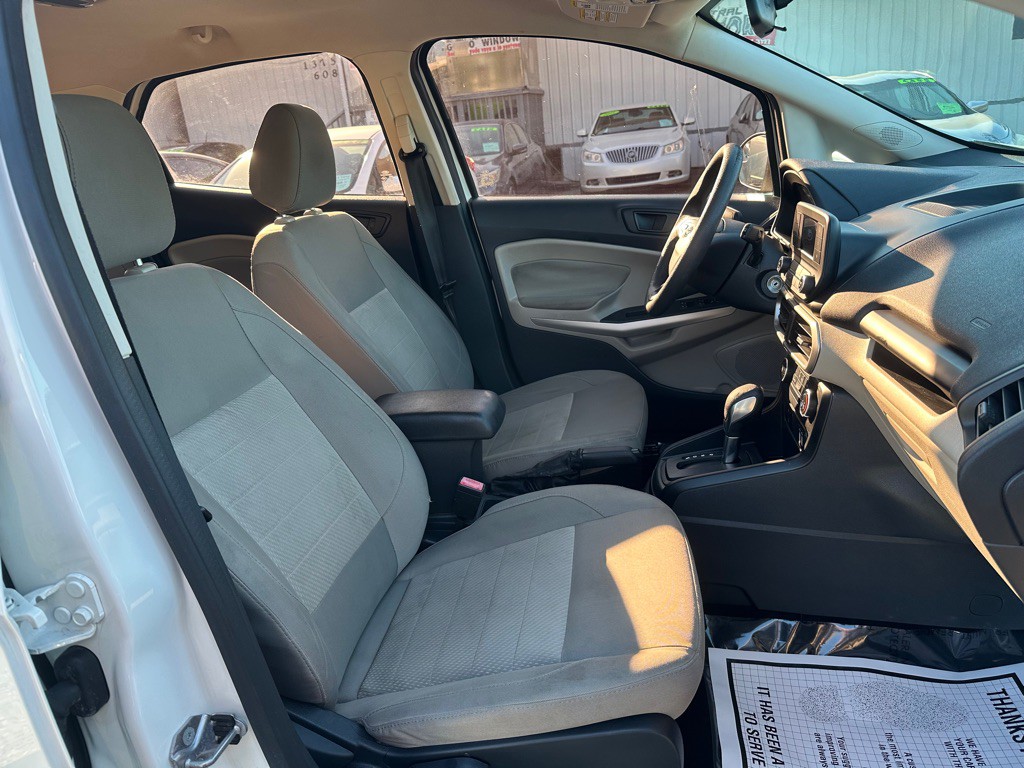 2019 Ford Econoline Image 13