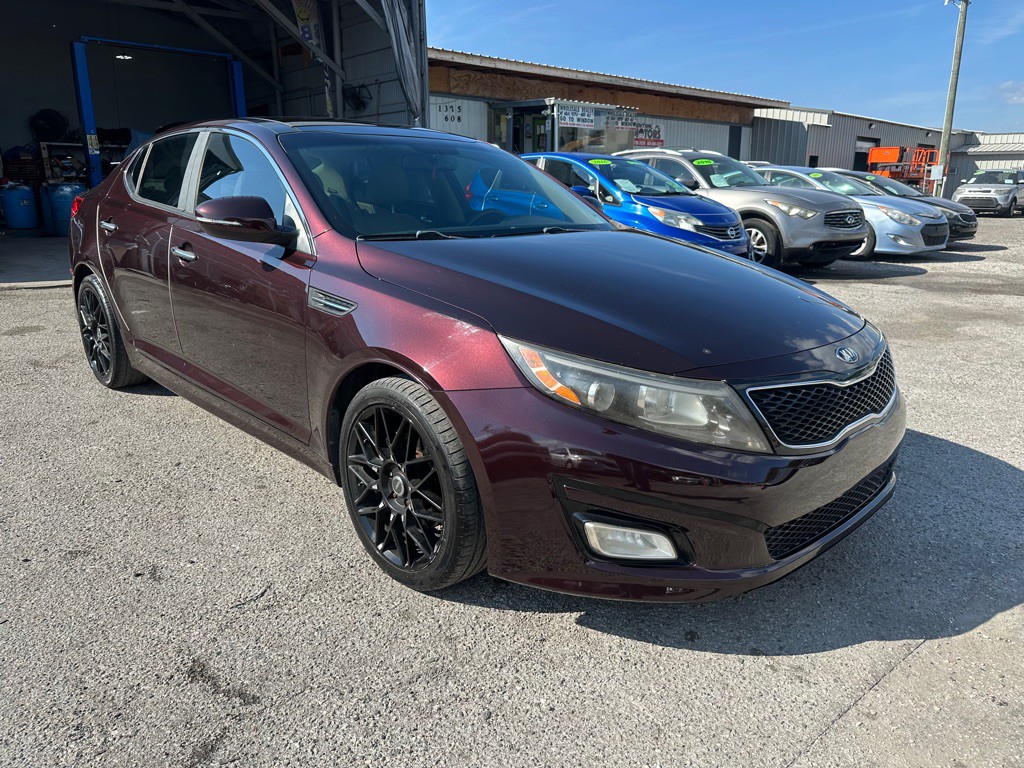 2015 Kia Optima Image 1